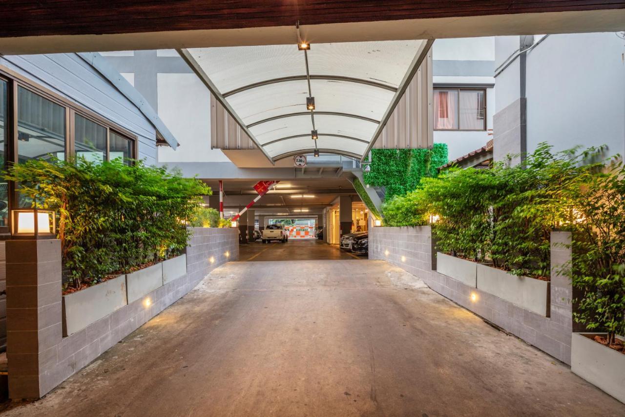 Penyos Service Apartment Bangkok Eksteriør bilde