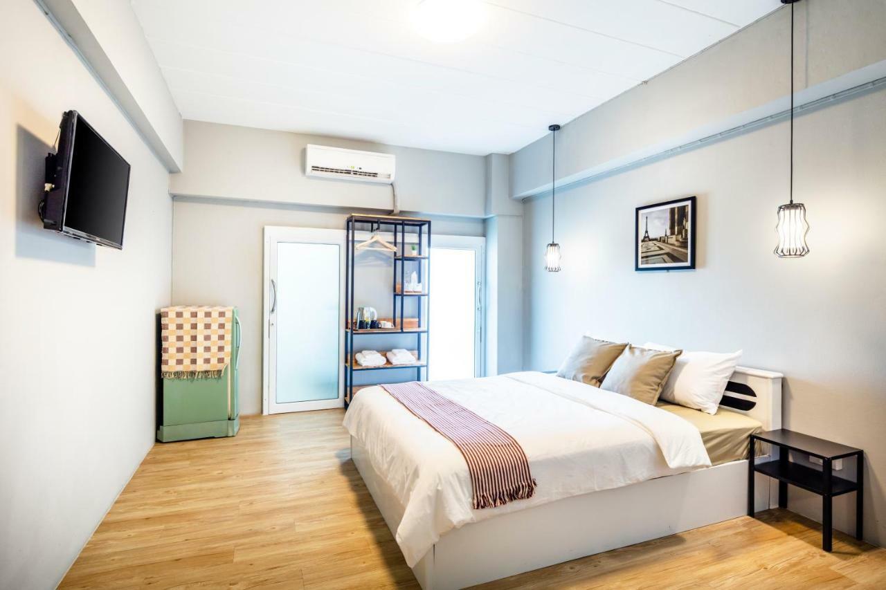 Penyos Service Apartment Bangkok Eksteriør bilde