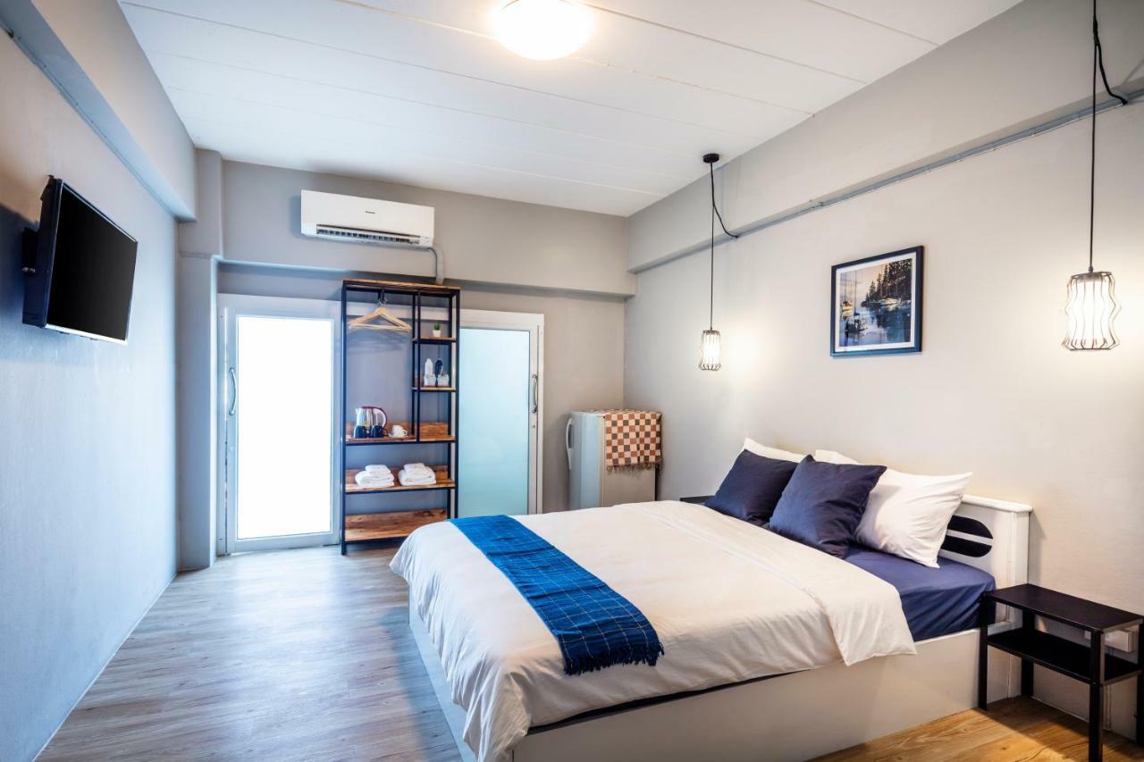 Penyos Service Apartment Bangkok Eksteriør bilde